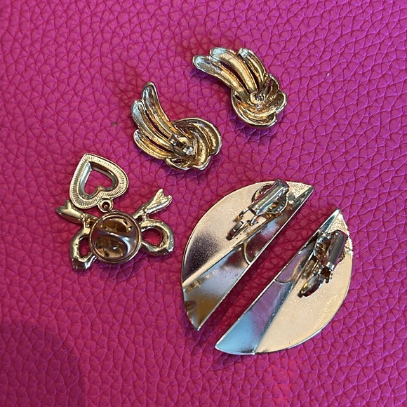 Jewelry Collection - Picture 2 of 3